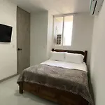 Apartment Near The Sea And The Historic Center